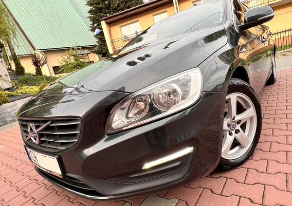 Volvo V60 cena 37900 przebieg: 297677, rok produkcji 2015 z Kowary małe 631